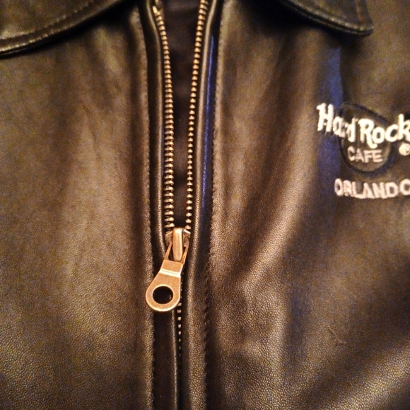 Vintage Hard Rock Cafe Women's Leather Jacket - Picture 7 of 16